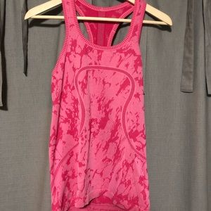 Lululemon tank